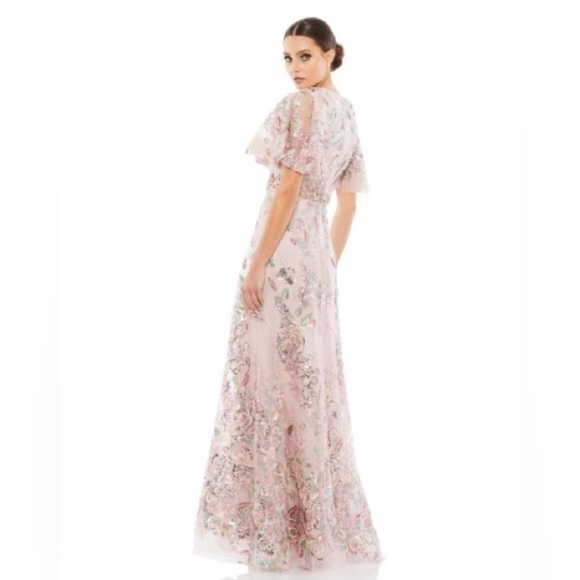 New! SOLD OUT Mac Duggal Sequin Floral Butterfly A-Line Gown 🌸 sz 10 - Picture 2 of 9